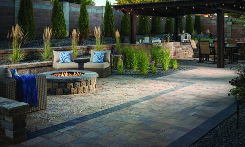 Residential & Commercial hardscape projects in Oregon and Washington with materials produced by CPM.